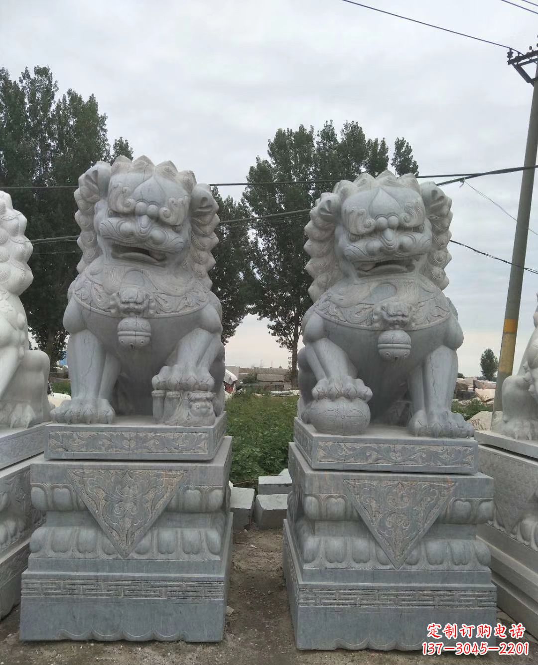 广西青石狮子象征力量的传统精灵