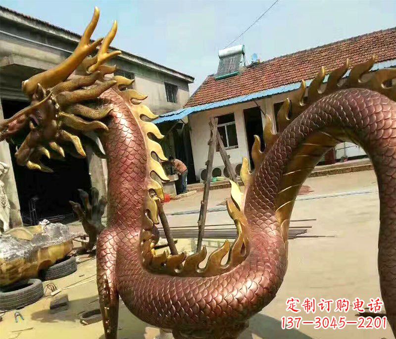 广西古典精致巨龙铜雕