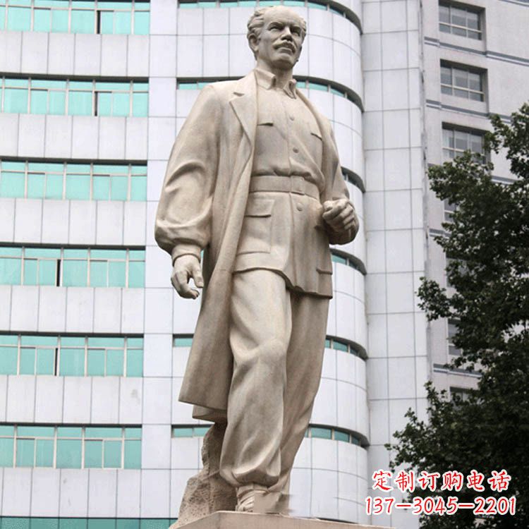 广西“白求恩名医纪念雕塑”