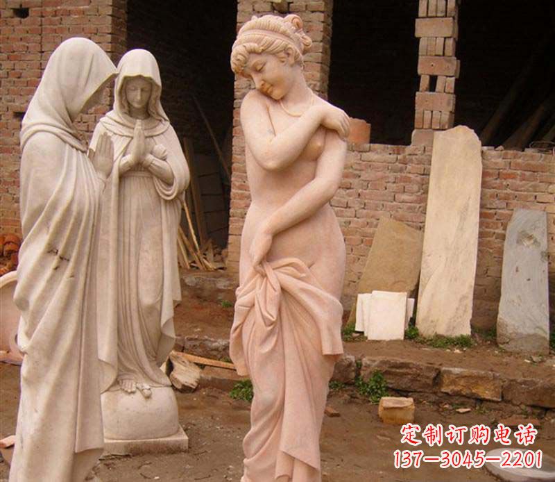 广西美丽的女人雕塑
