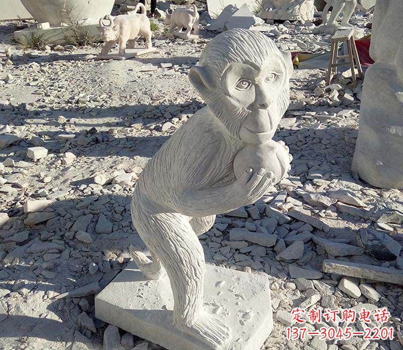 广西“猴子石雕”——精致细腻的石头精雕