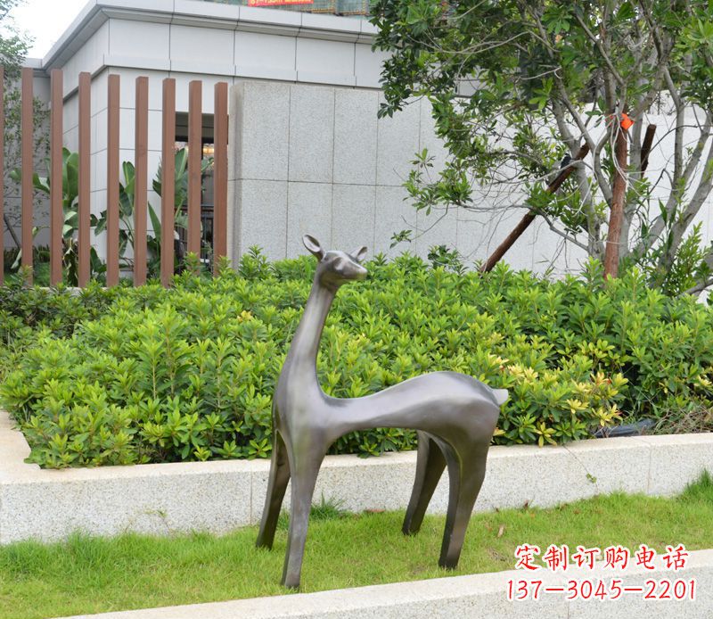 广西别墅抽象小鹿铜雕