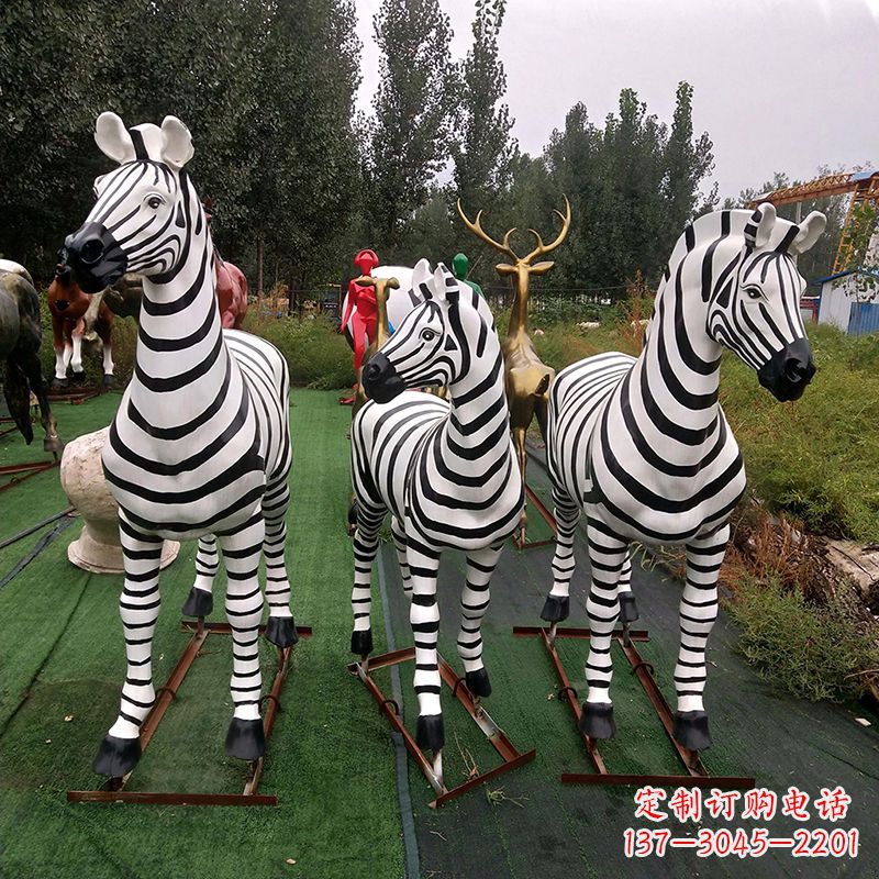 广西斑马玻璃钢仿真雕塑