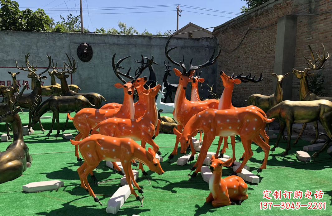 广西玻璃钢雕刻梅花鹿