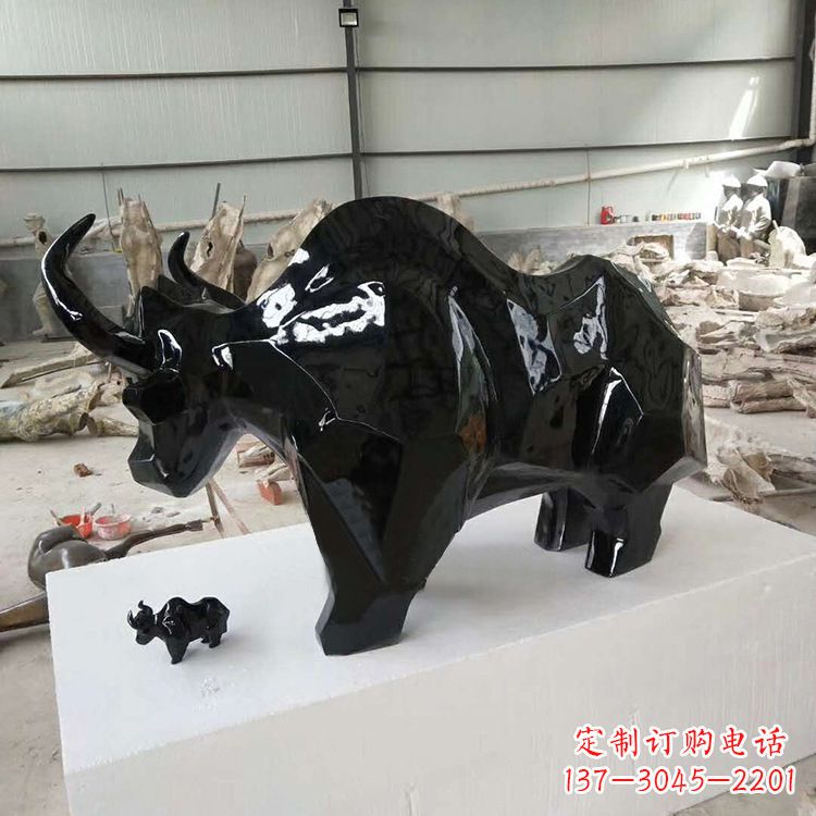 广西玻璃钢动物雕塑——展现自然之美