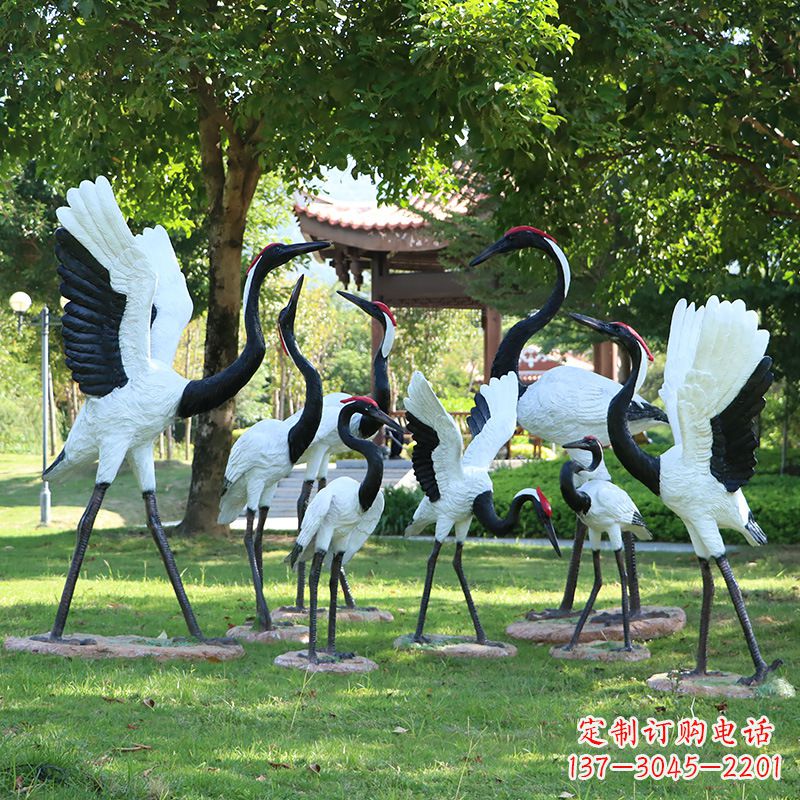 广西玻璃钢丹顶鹤雕塑传承中华文化之美