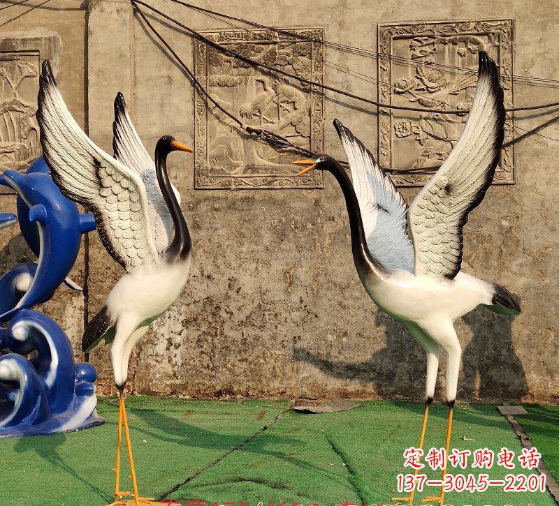 广西仙鹤雕塑玻璃钢的艺术之美