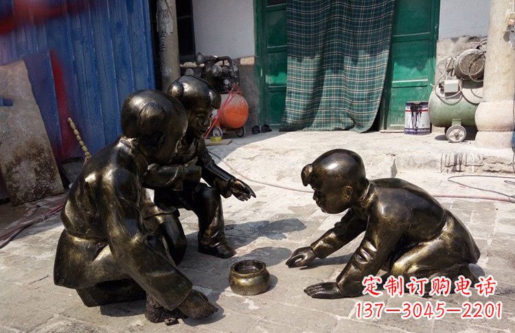 广西精美玻璃钢仿铜斗蛐蛐儿童雕塑