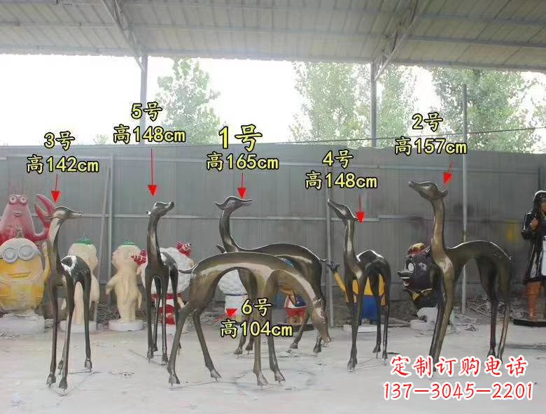 广西玻璃钢仿铜小鹿雕塑精美绝伦