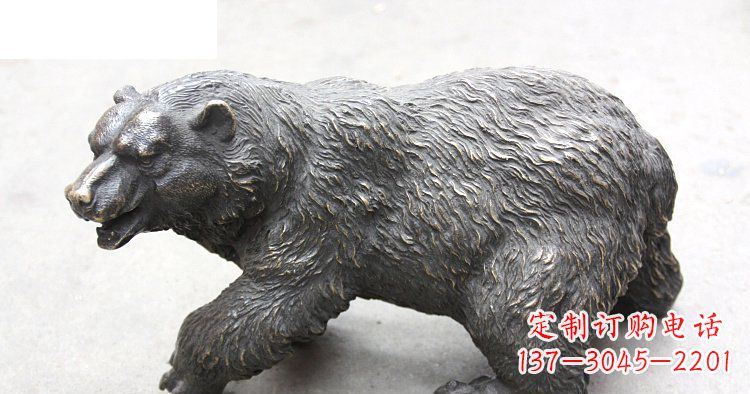 广西以玻璃钢制作的北极熊雕塑