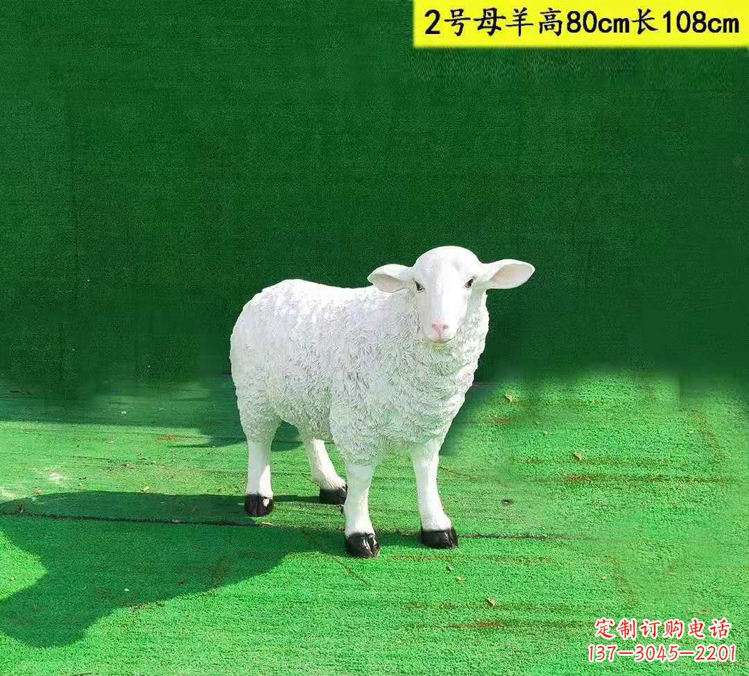 广西仿真玻璃钢山羊雕塑——精美公园园林景观摆件