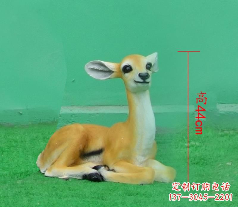 广西玻璃钢制作的羚羊雕塑