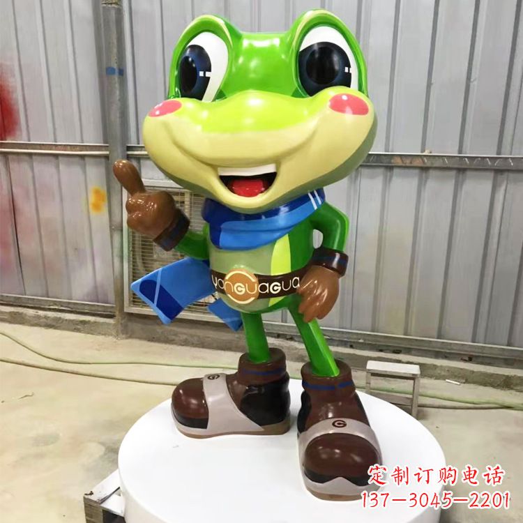 广西玻璃钢青蛙雕塑——为商场儿童游乐场增添点缀