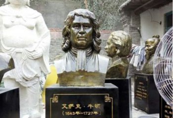 广西玻璃钢仿铜雕塑——纪念伟大的牛顿