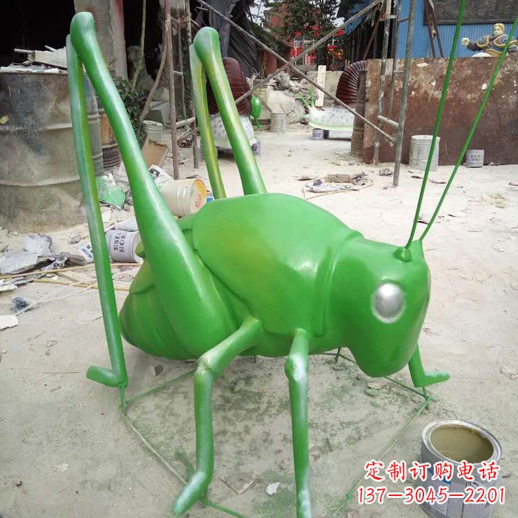 广西玻璃钢蝗虫雕塑精美的艺术造型