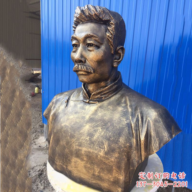 广西鲁迅雕塑传承伟大的文学遗产