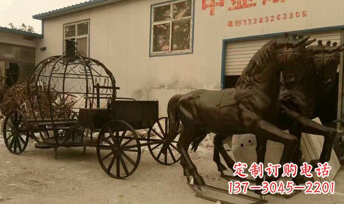 广西玻璃钢欧式马车雕塑精美艺术品