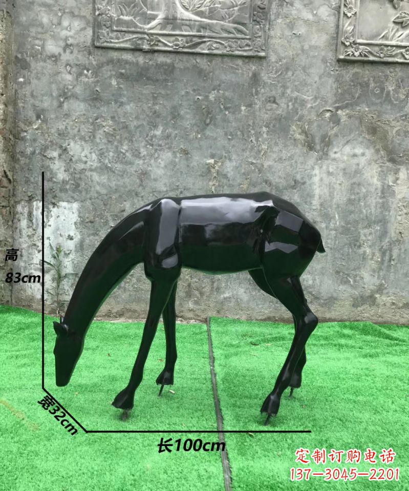 广西玻璃钢制作的鹿雕塑