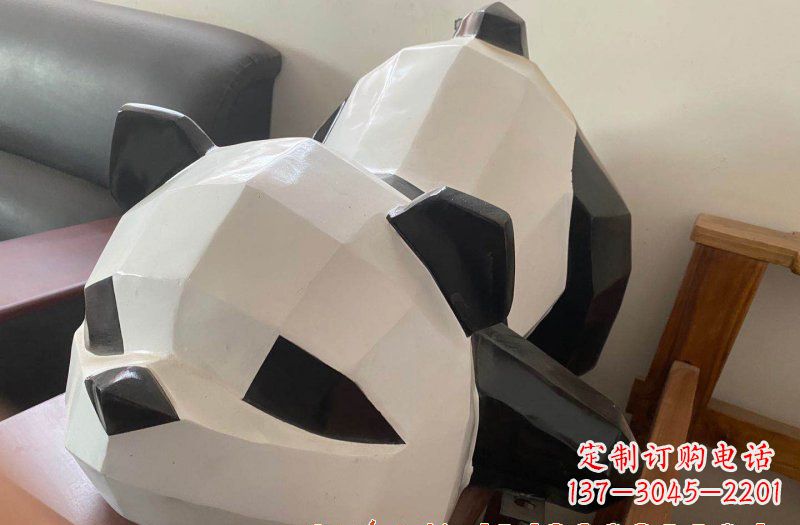 广西玻璃钢熊猫雕塑