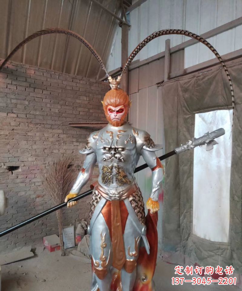 广西玻璃钢孙悟空传承古老神话的雕塑