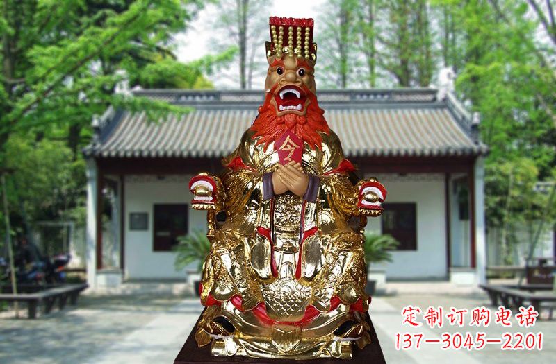广西玻璃钢制作的金龙王雕塑