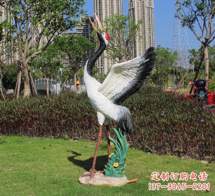 广西仙鹤雕塑玻璃钢的艺术之美