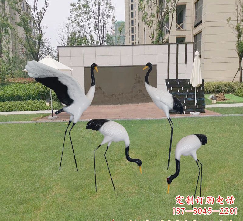 广西精美玻璃钢仙鹤雕塑