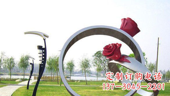广西不锈钢爱情戒指浪漫雕塑艺术