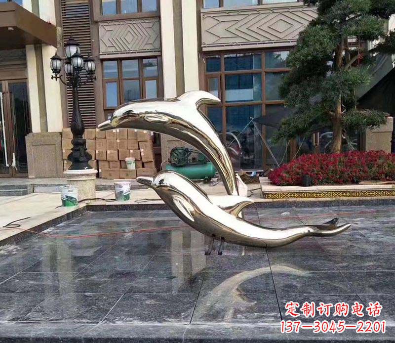 广西不锈钢海豚雕塑——美丽的艺术礼物