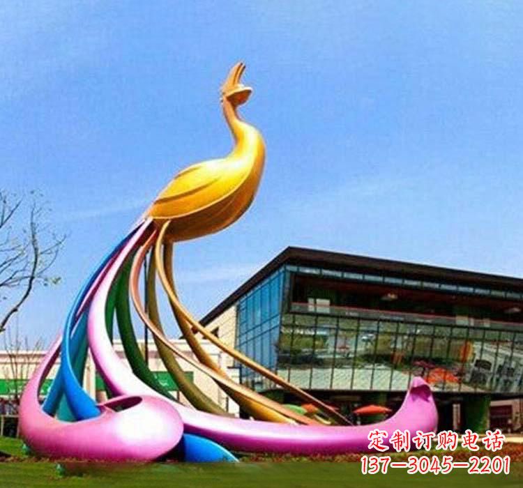 广西不锈钢彩色孔雀雕塑——美轮美奂的艺术精品