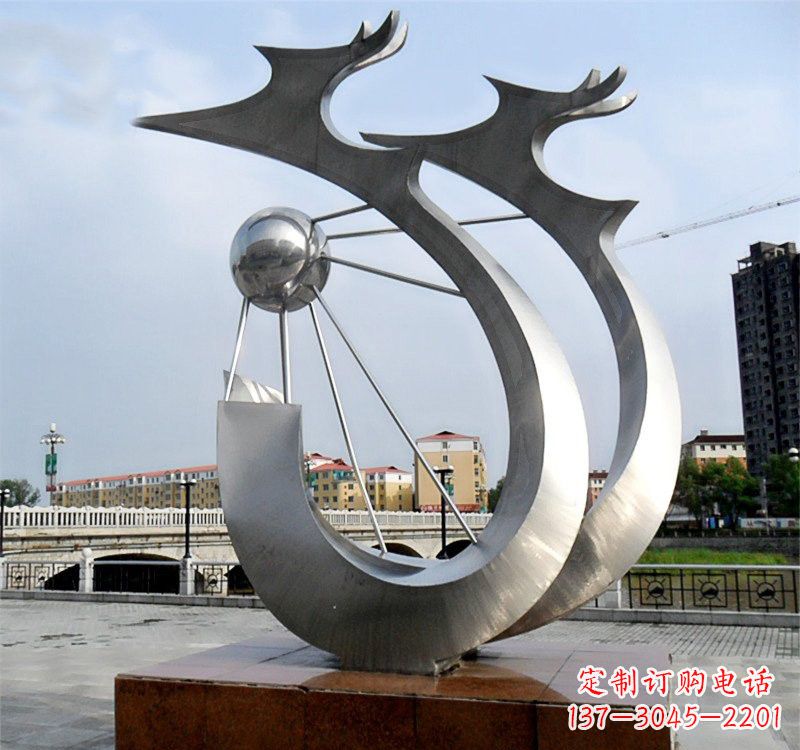 广西不锈钢双龙戏珠雕塑精美绝伦