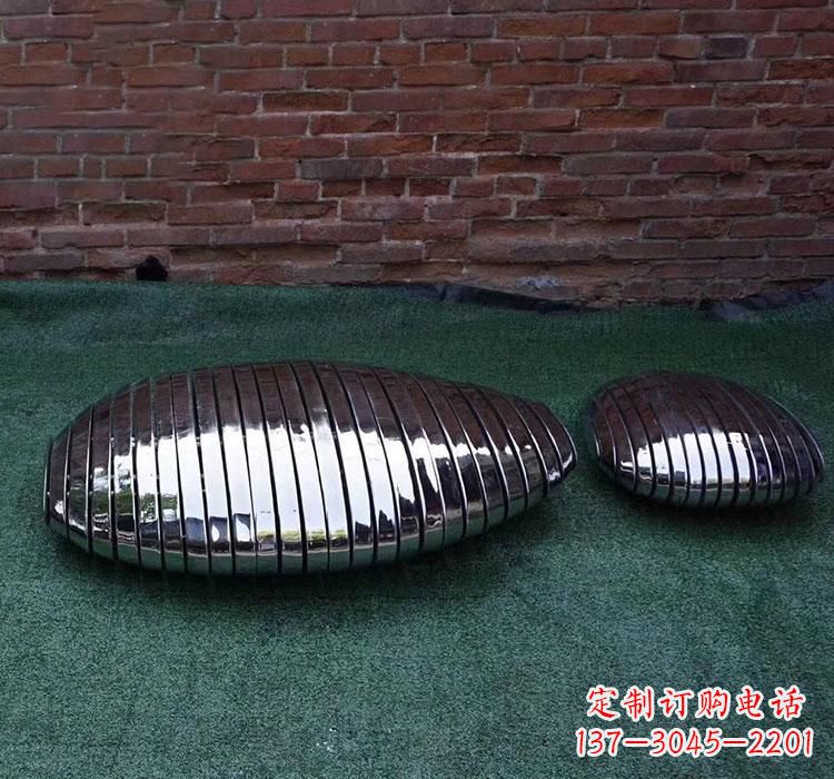 广西不锈钢城市镜面鹅卵石雕塑