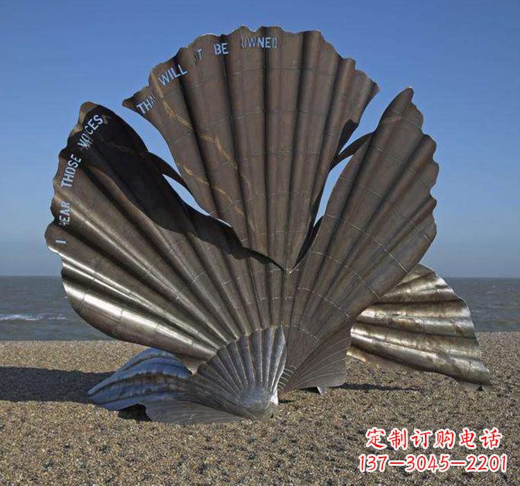 广西不锈钢城市的扇贝雕塑——一座海洋文化的象征