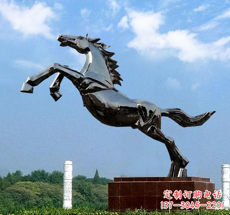 广西不锈钢城市艺术奔马雕塑精美的艺术之作