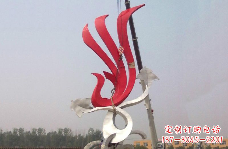 广西不锈钢凤凰雕塑安装介绍