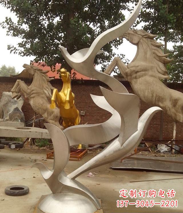 广西精美不锈钢鸽子雕塑
