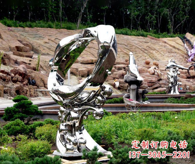 广西不锈钢海豚雕塑——精致的艺术品