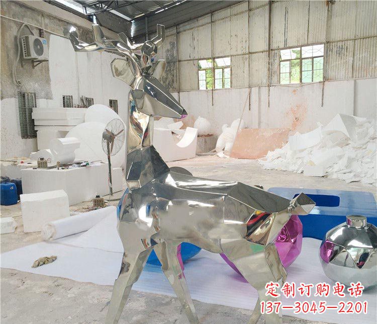 广西不锈钢梅花鹿雕塑