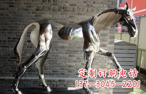 广西不锈钢马雕塑精美而又具有象征意义