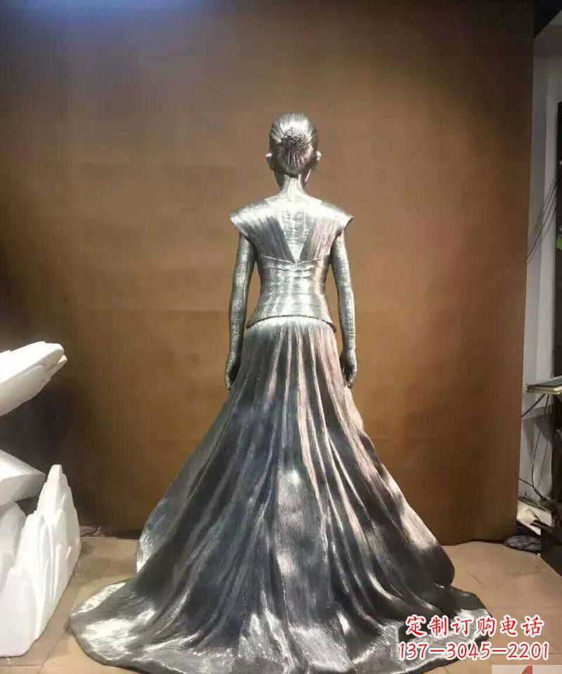 广西女性之美不锈钢抽象女人身影雕塑