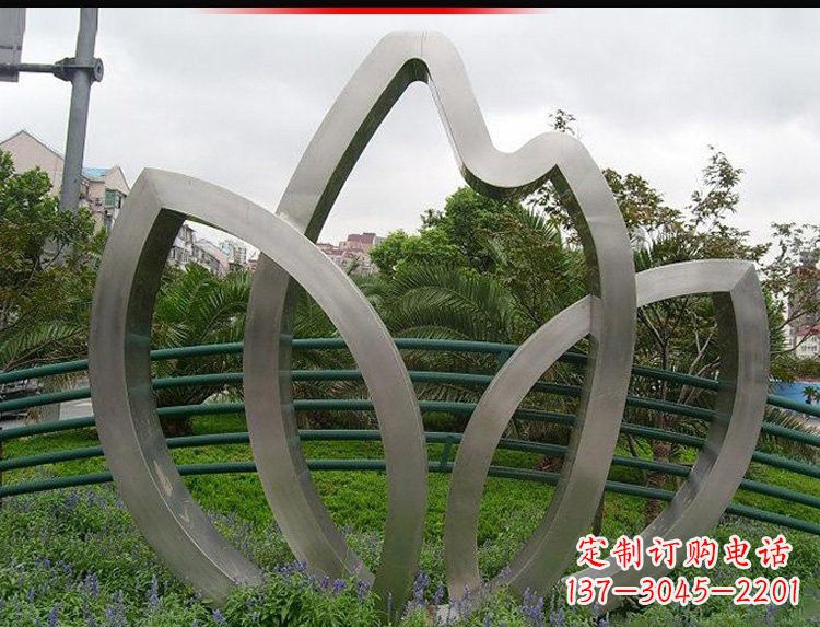 广西不锈钢树叶雕塑美丽与力量的完美结合