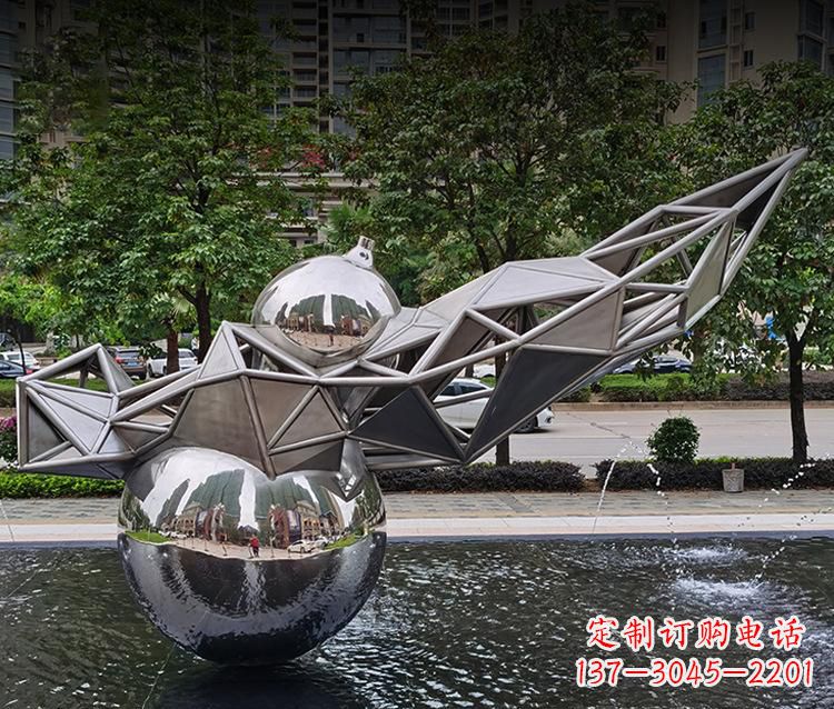 广西不锈钢葫芦雕塑美丽耐用的艺术杰作