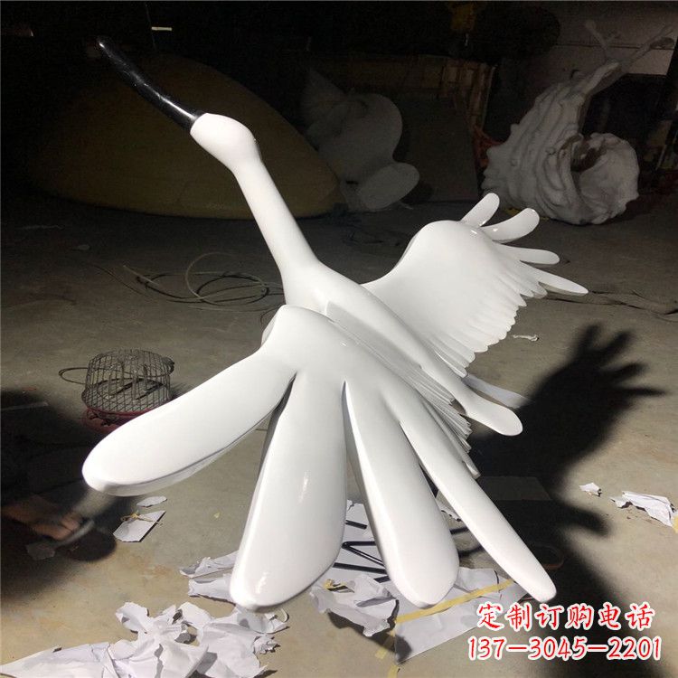 广西精致的不锈钢丹顶鹤雕塑