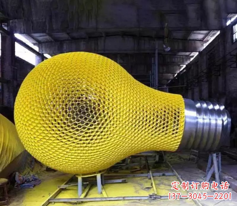 广西新题目不锈钢灯泡雕塑精致的艺术珍品
