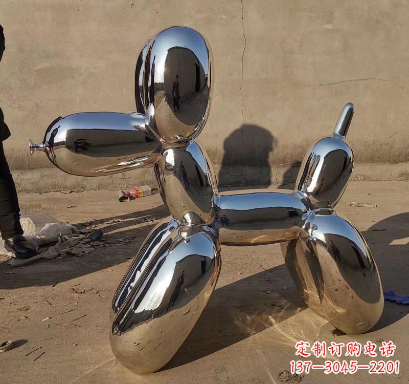 广西精美不锈钢动物雕塑