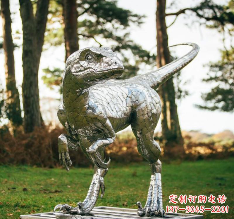 广西不锈钢恐龙雕塑一种古老灵动的艺术