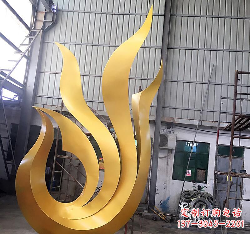 广西凤凰雕塑不锈钢仿真艺术的精美体现