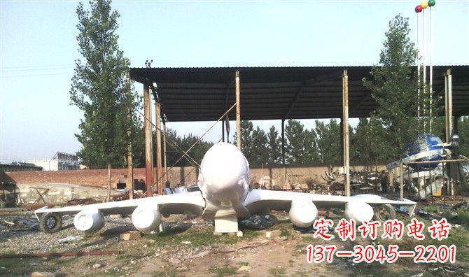 广西不锈钢飞机雕塑给空中飞行者的致敬