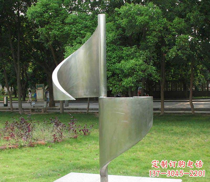 广西精美不锈钢风车雕塑