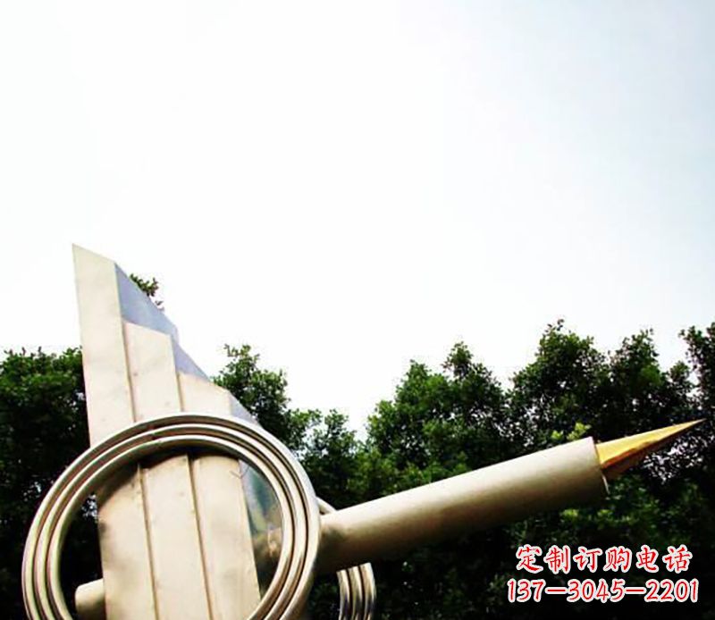 广西不锈钢钢笔雕塑把简单的钢笔变成艺术品